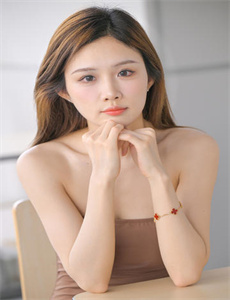 丁香五月香婷婷五月-交换玩弄两个美妇教师